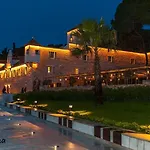 Bezic Tatil Evi Grohote